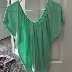 American Eagle v-neck top, size S, great condition